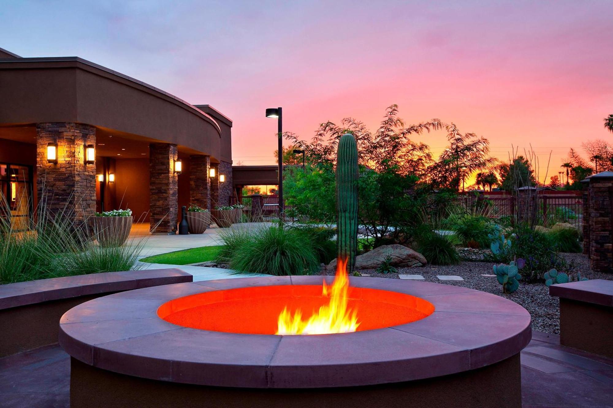 Courtyard By Marriott Scottsdale Salt River Kültér fotó
