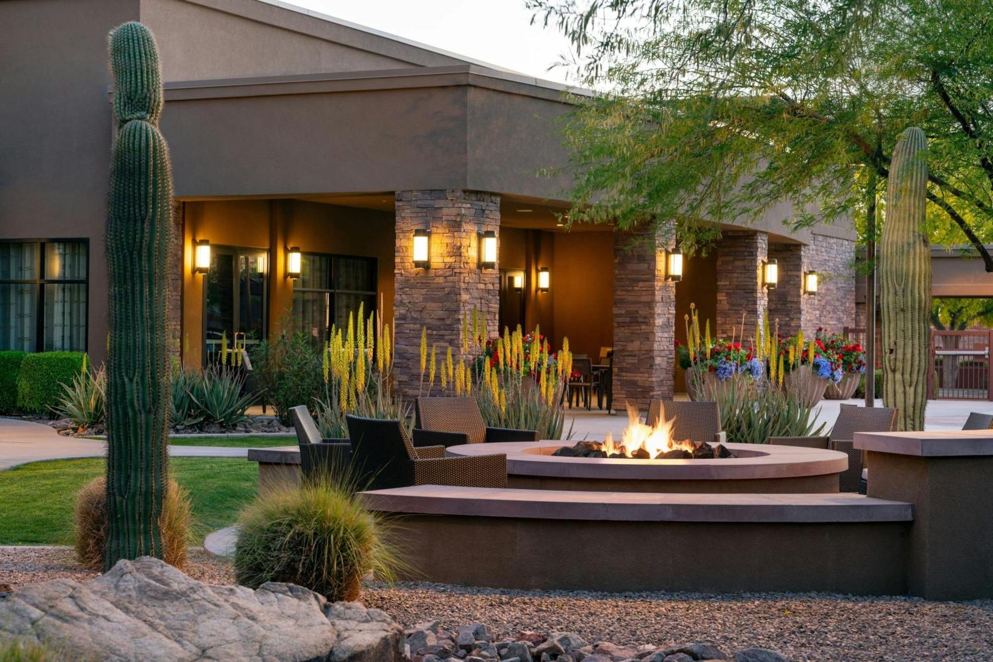 Courtyard By Marriott Scottsdale Salt River Kültér fotó